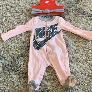 Nike onesie baby bodysuit onesie